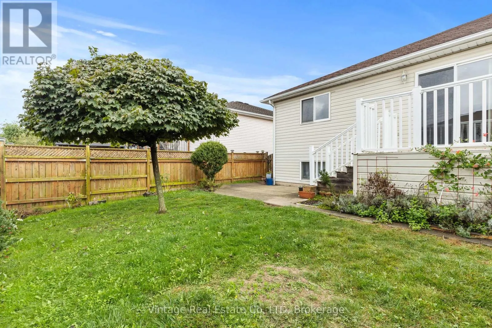 278 OAKCREST AVENUE