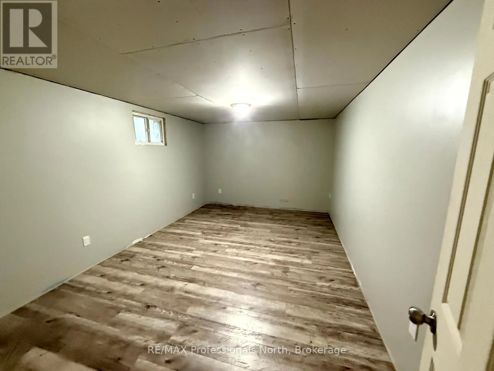 2307 LOOP ROAD