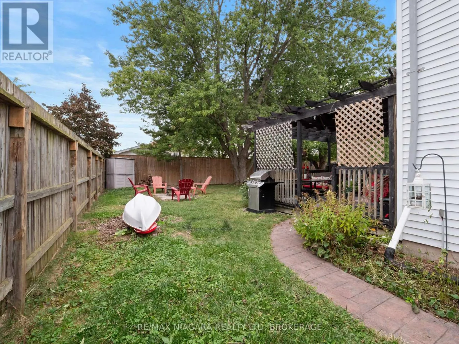 3695 RIVER TRAIL CRESCENT