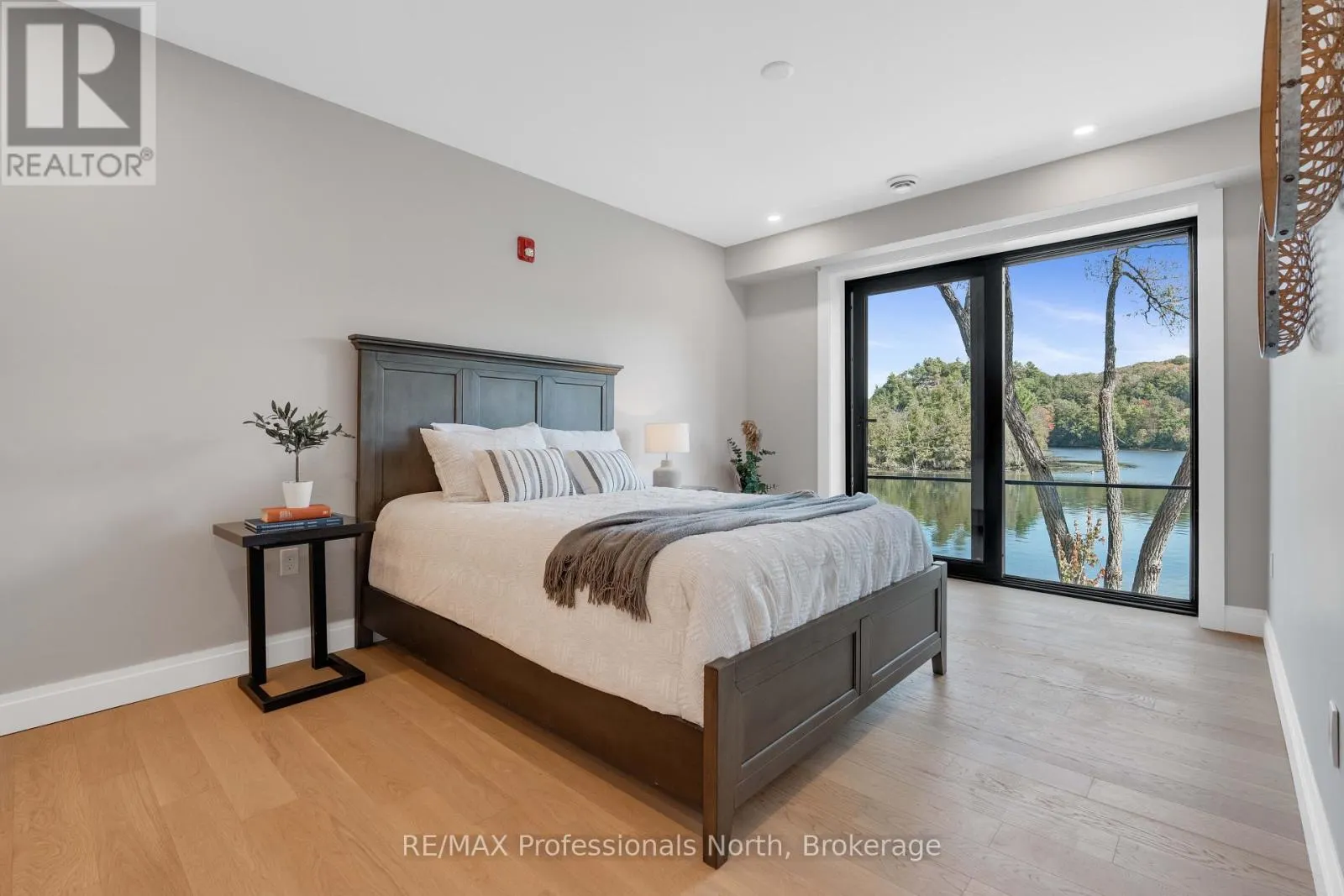 204 - 32 BRUNEL ROAD, #204