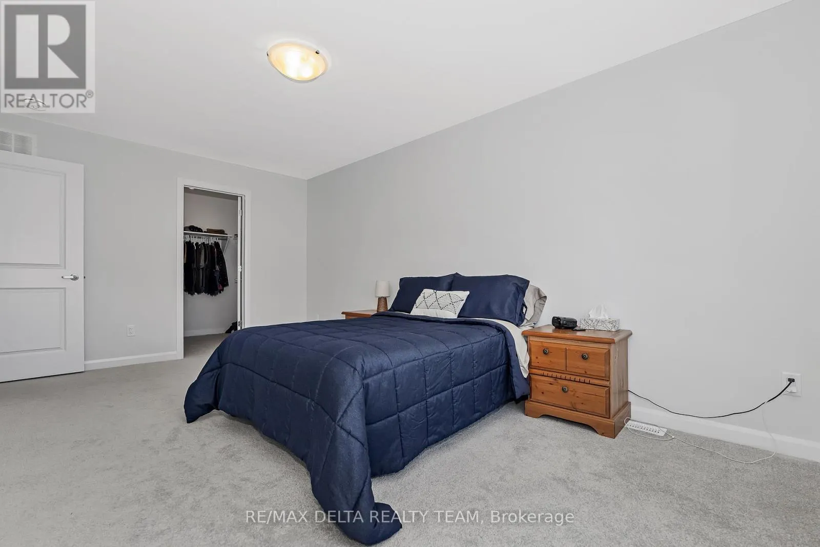 703 CONFLUENCE WALK