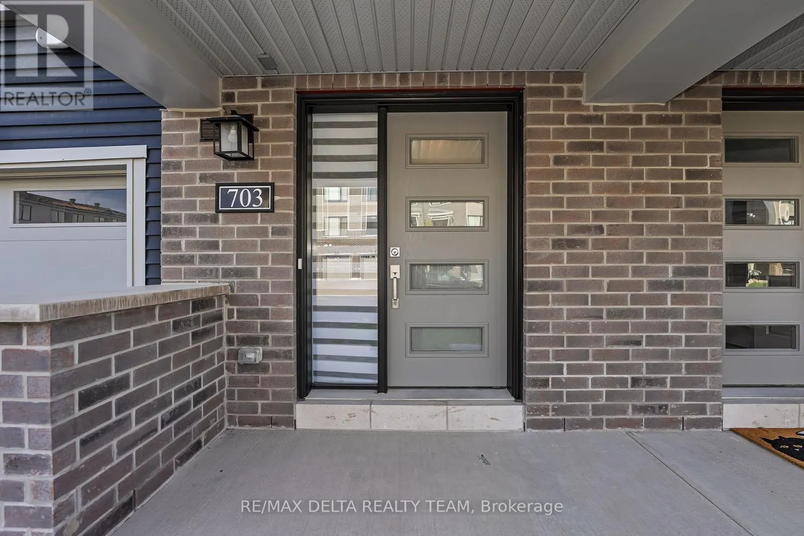 703 CONFLUENCE WALK
