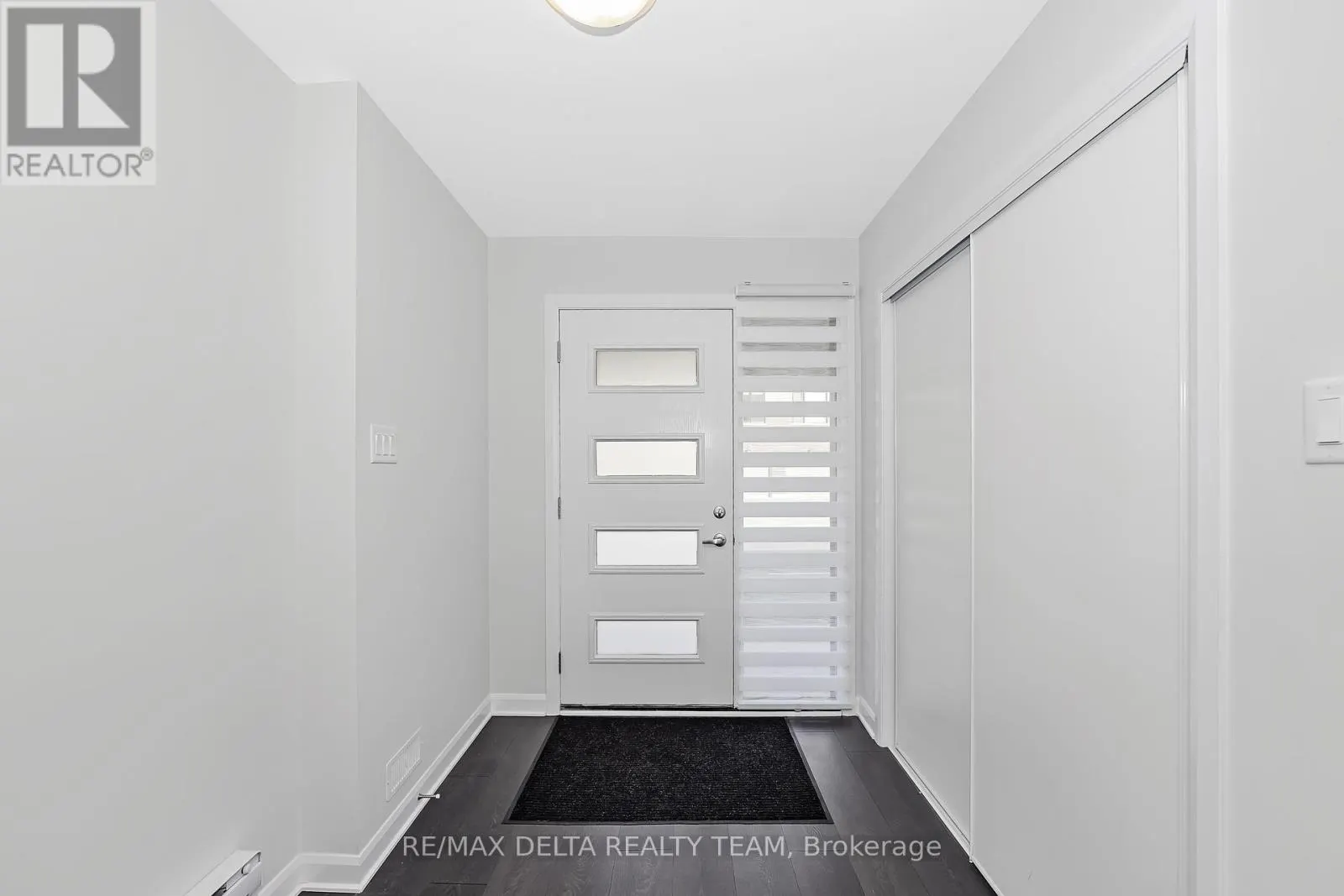 703 CONFLUENCE WALK