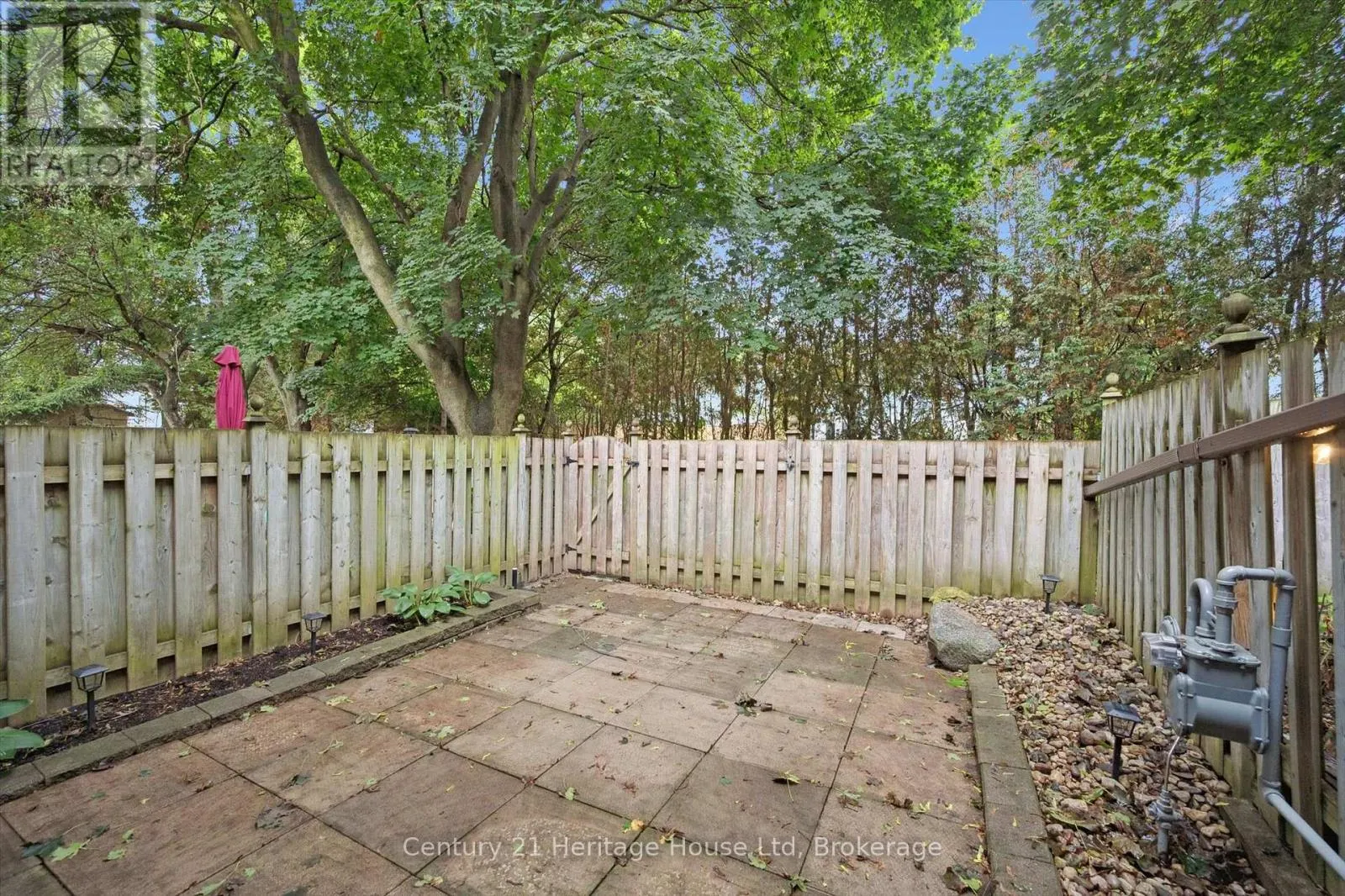 10 - 2 WORTON AVENUE, #10