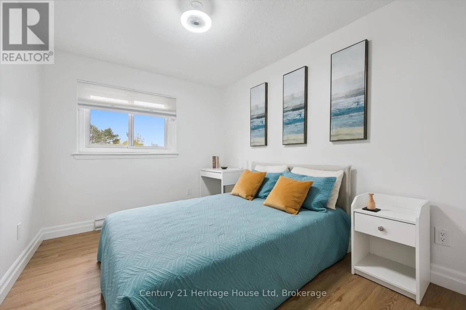 10 - 2 WORTON AVENUE, #10