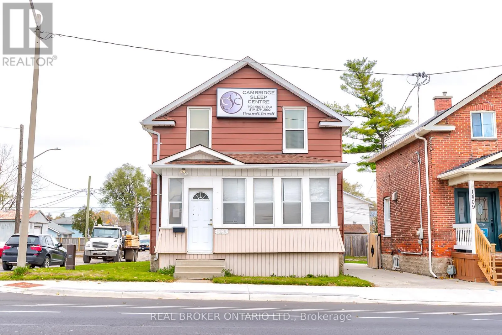 1405 KING STREET E