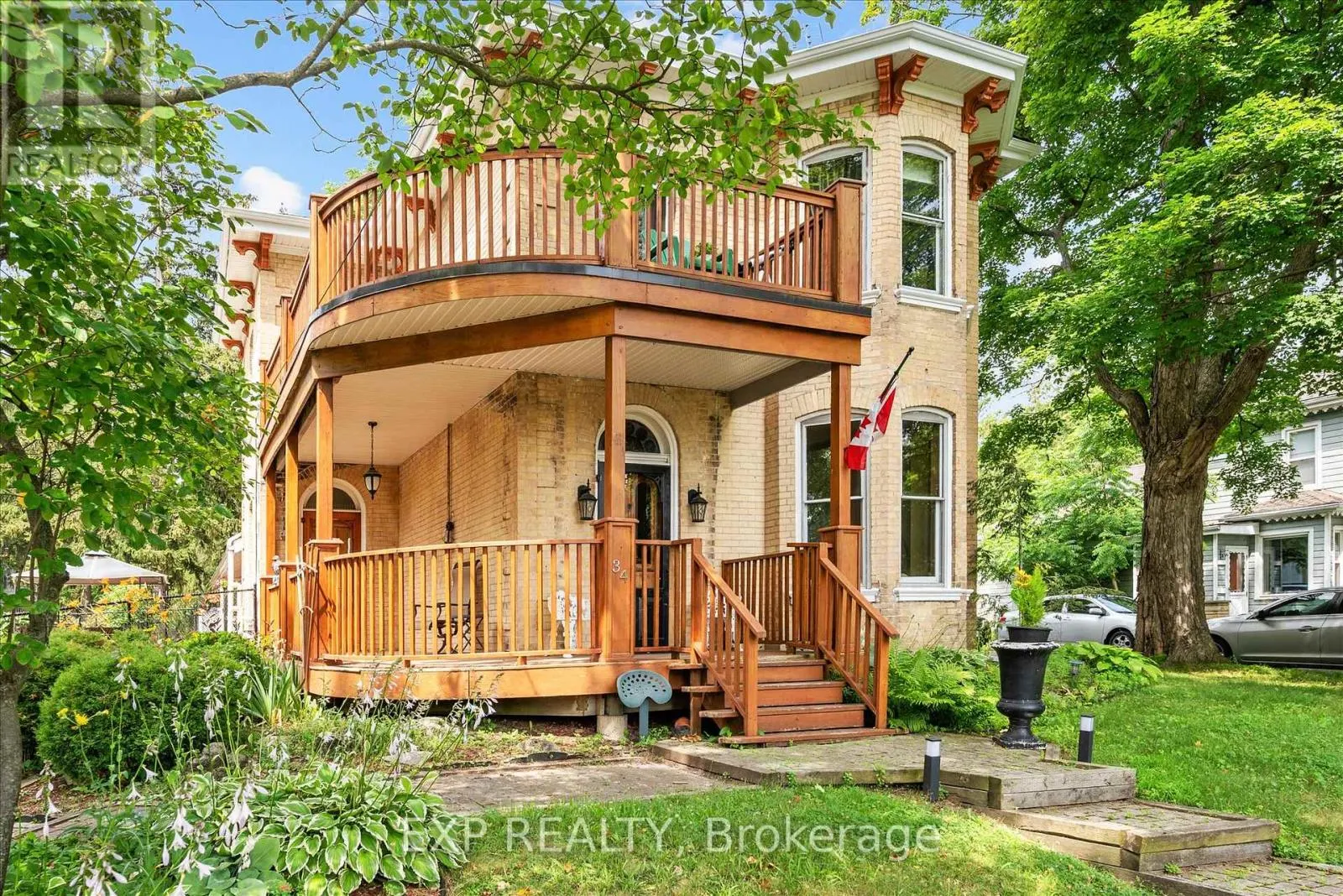 34 FIELD ROAD