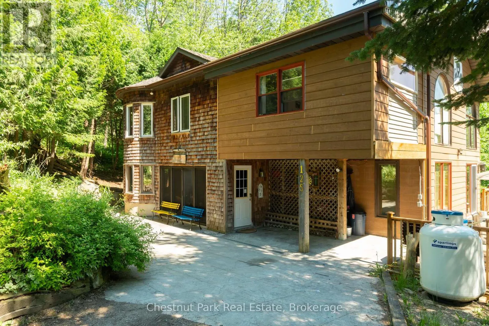 125 KIMBERLEY COURT