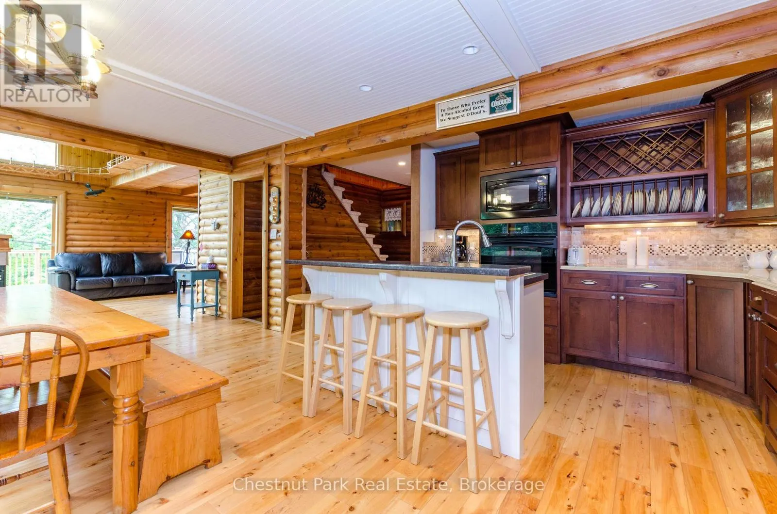 125 KIMBERLEY COURT