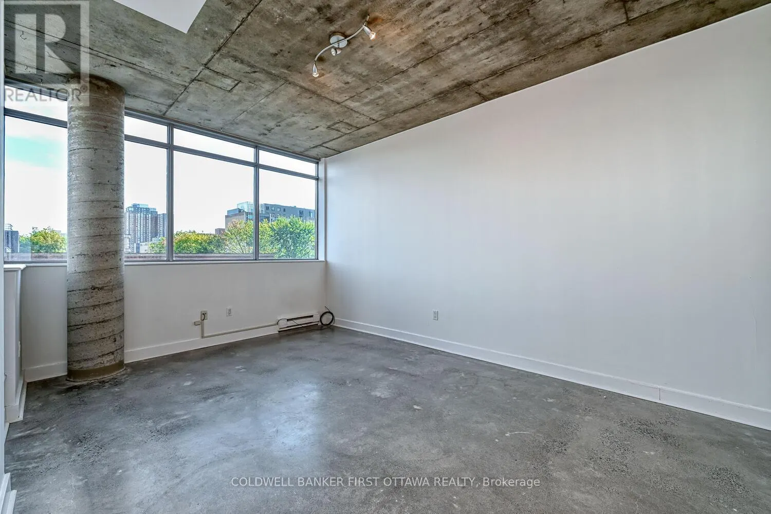 506 - 383 CUMBERLAND STREET