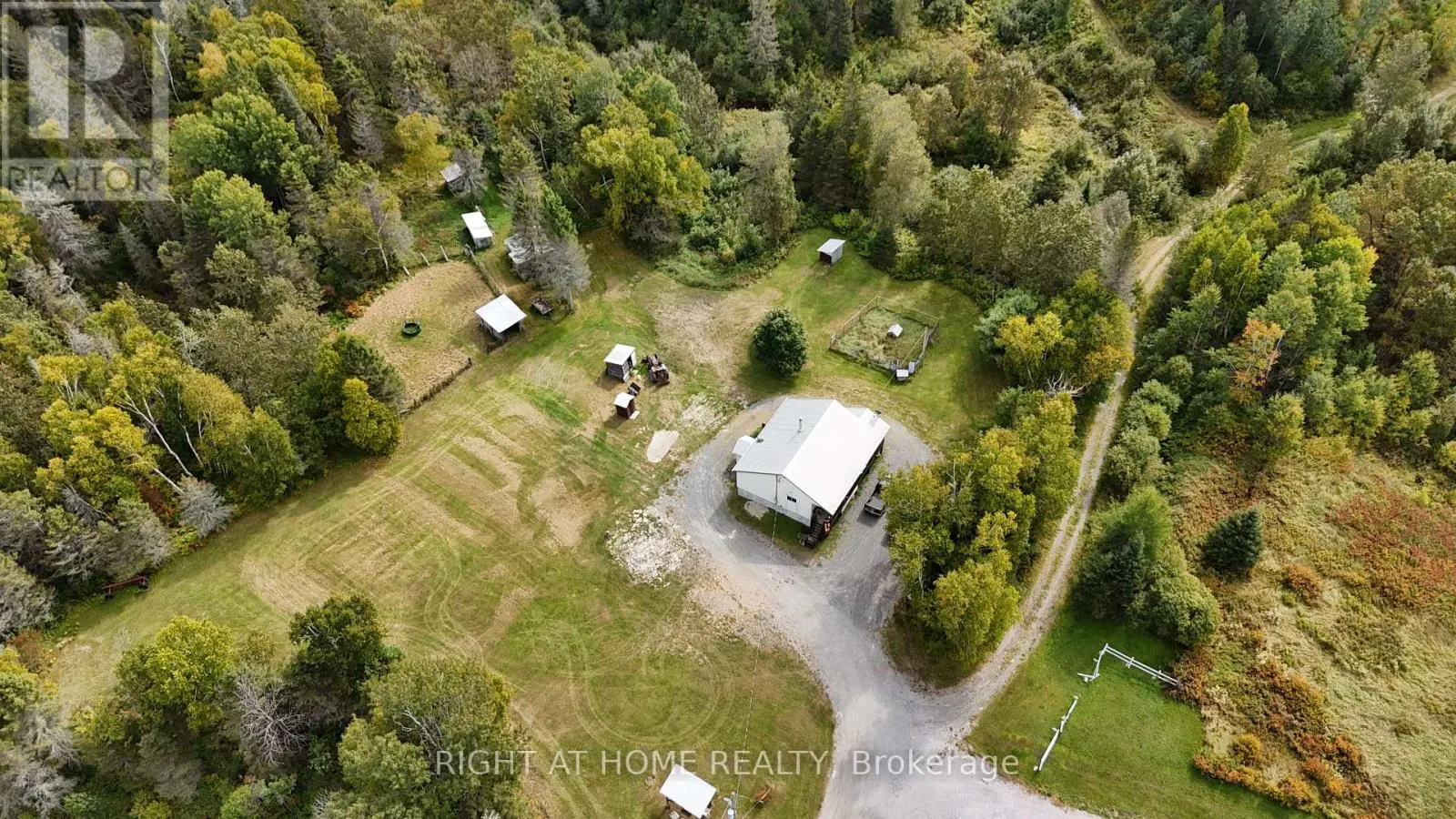 58 BELLEFEUILLE ROAD S