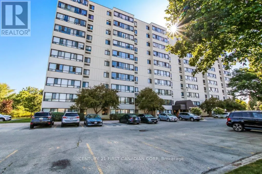 909 - 1600 ADELAIDE STREET N, #909