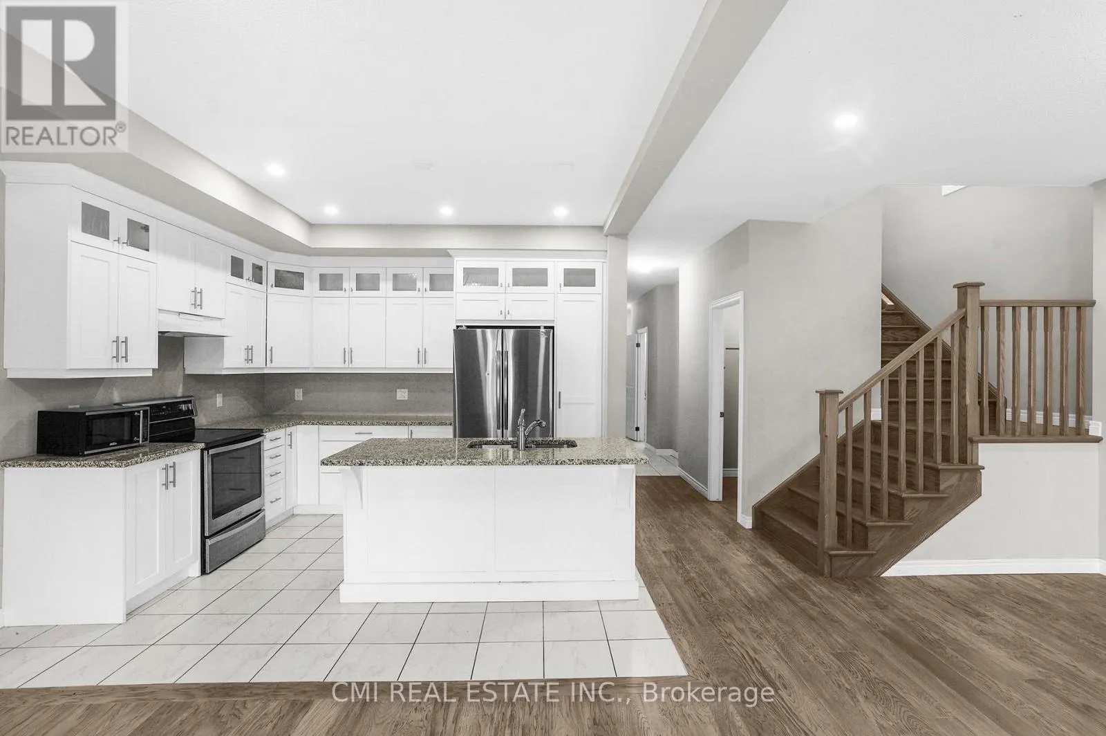 32 ALAYCHE TRAIL