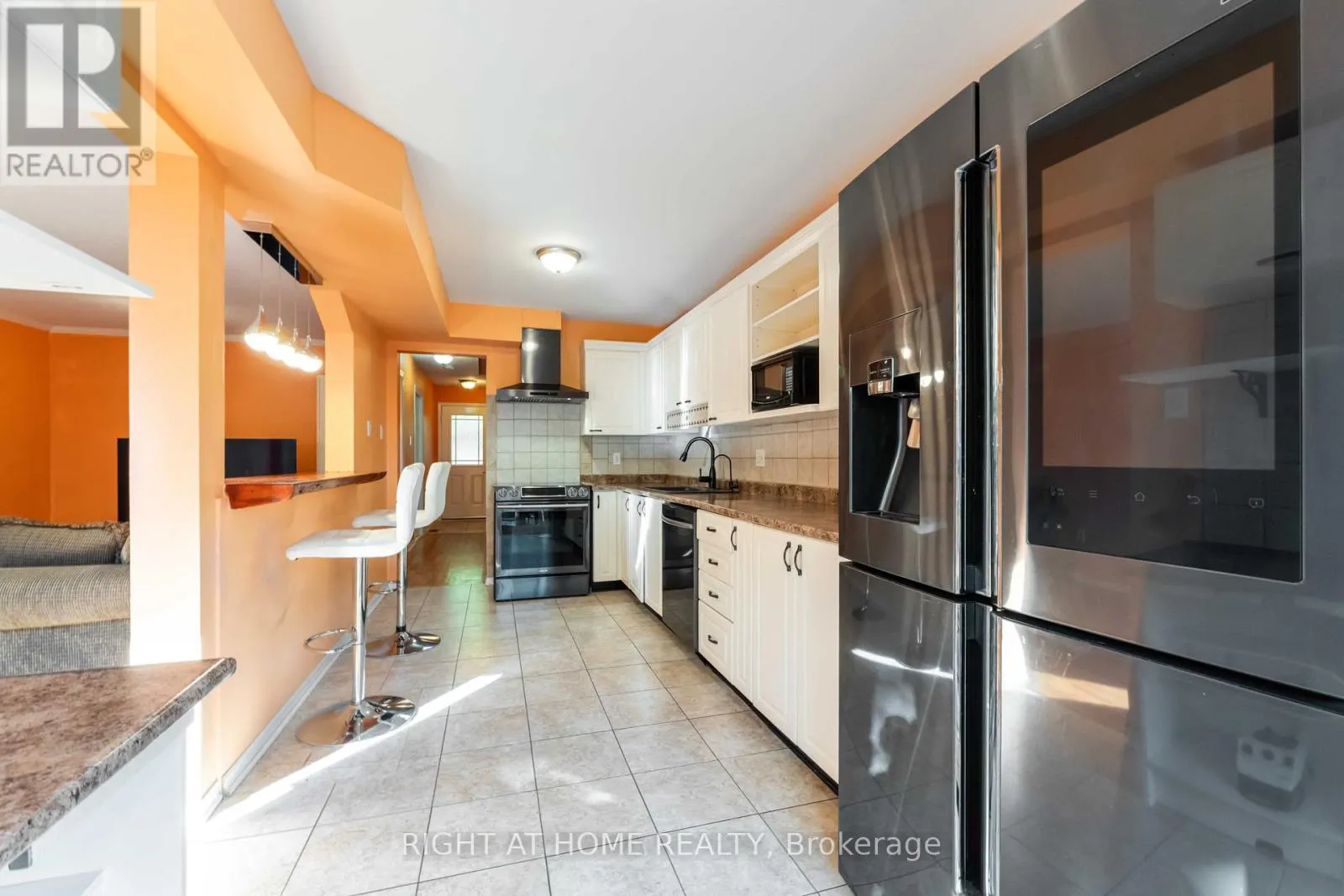 5 HARRINGTON COURT