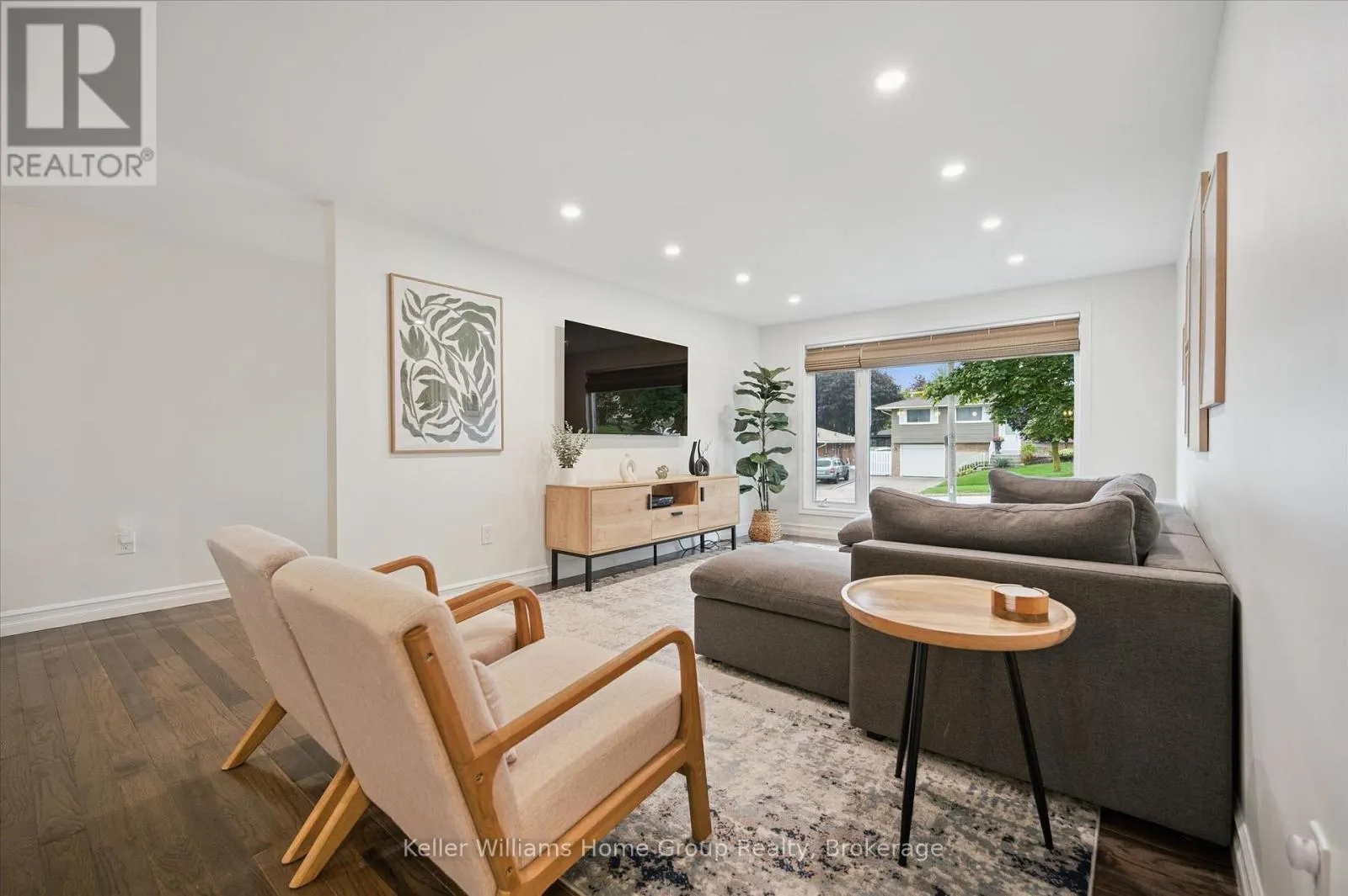 12 GREENBRIER ROAD