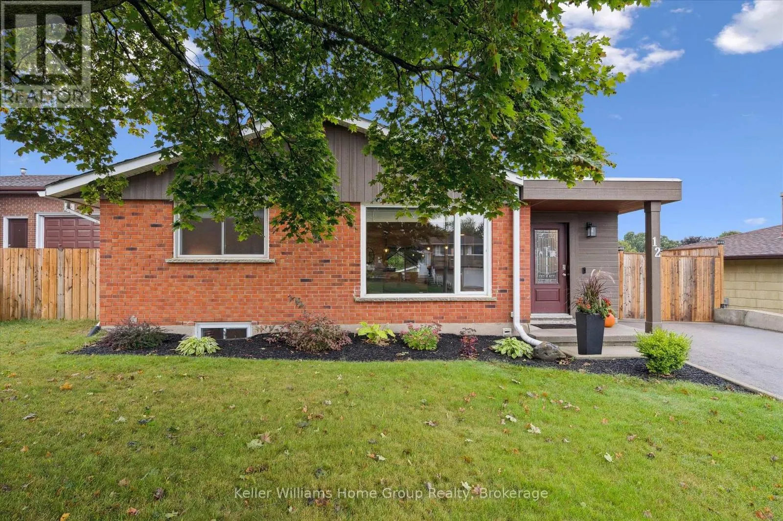 12 GREENBRIER ROAD