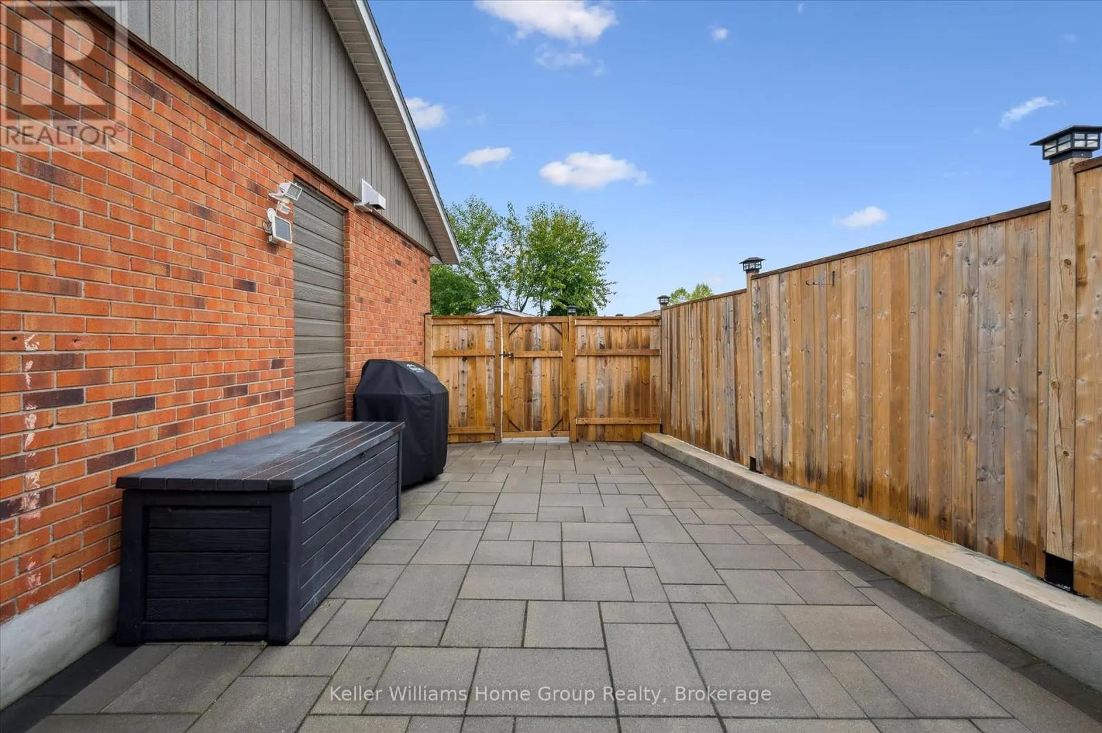 12 GREENBRIER ROAD