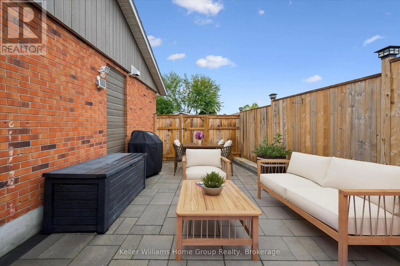 12 GREENBRIER ROAD
