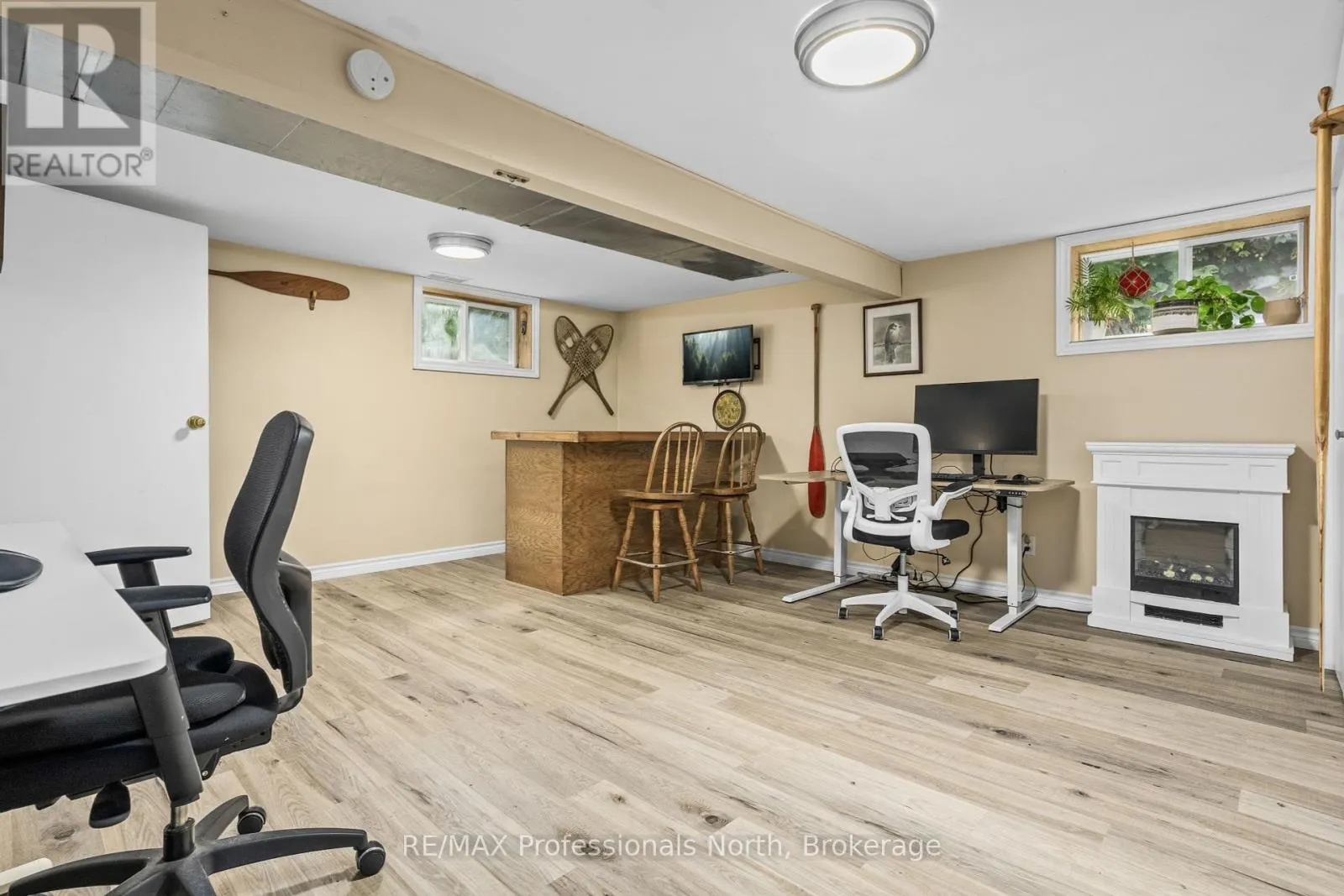 83 FLORENCE STREET W