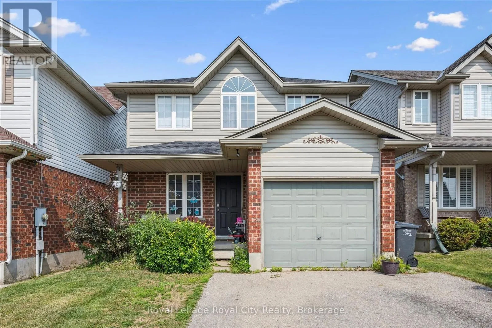 UPPER - 115 CEDARVALE AVENUE, #UPPER