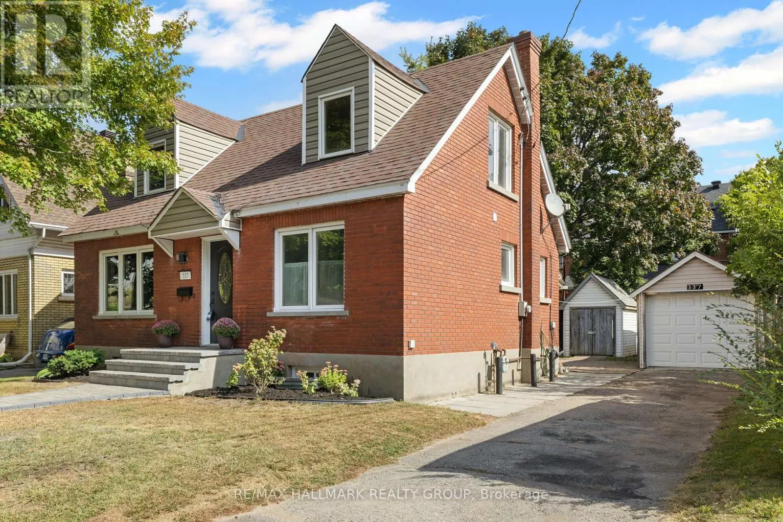 337 HINTON AVENUE S