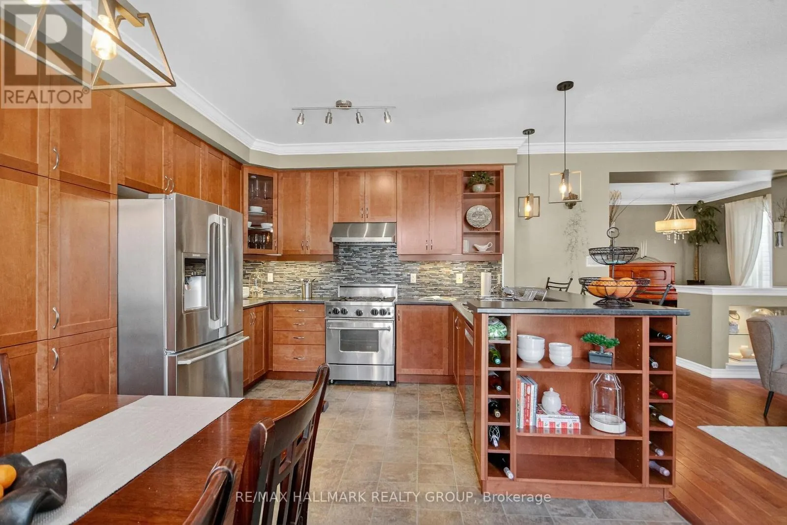 317 RIVER LANDING AVENUE