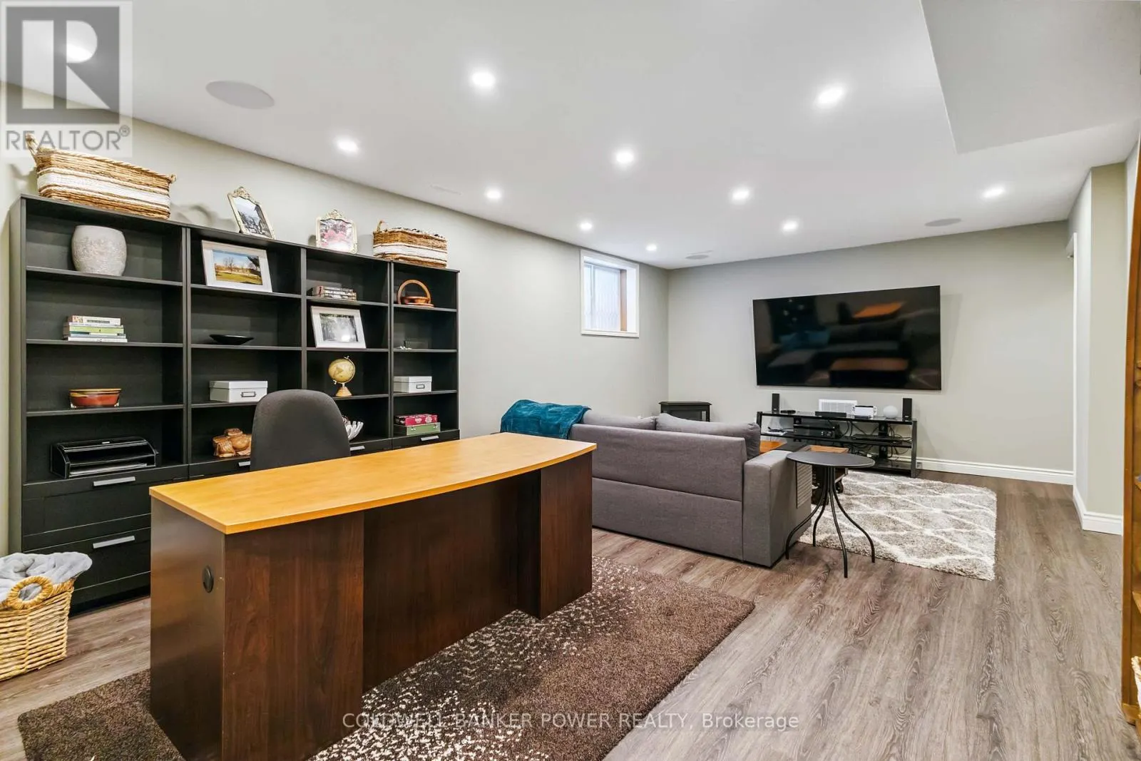 1090 EAGLETRACE DRIVE