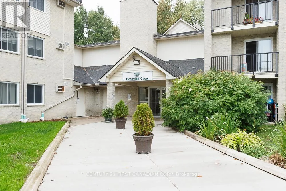 204 - 725 DEVERON CRESCENT, #204