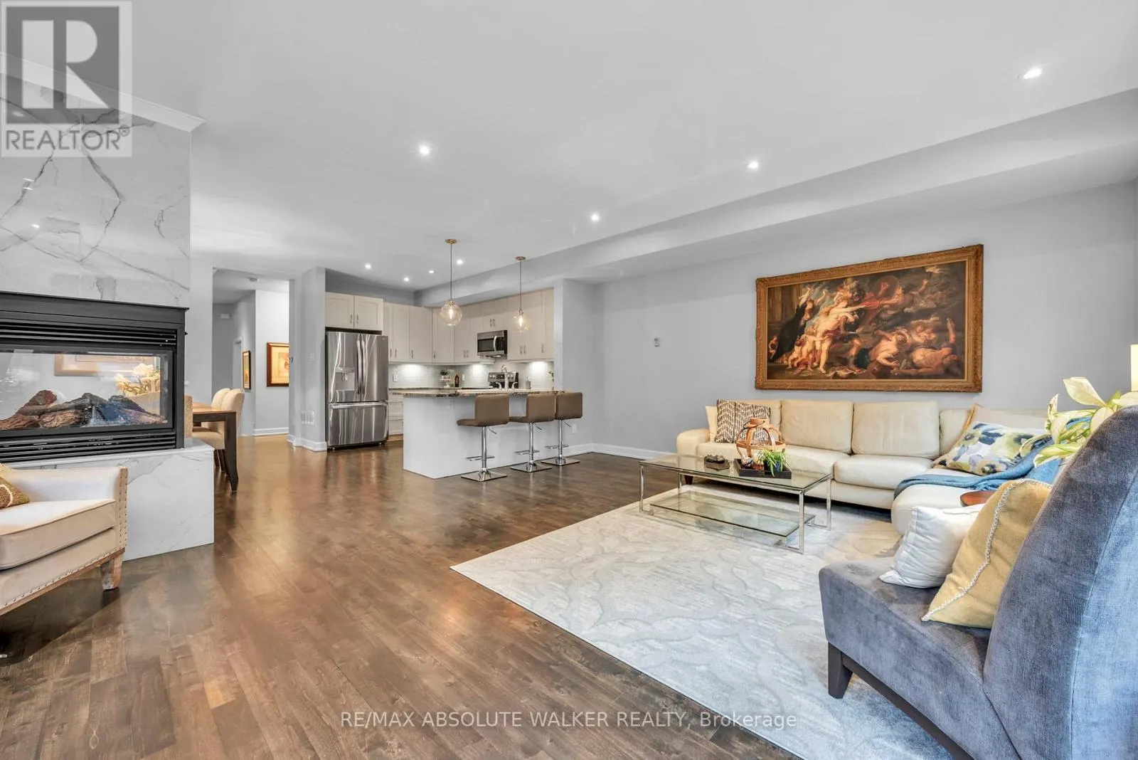 502 MOODIE DRIVE