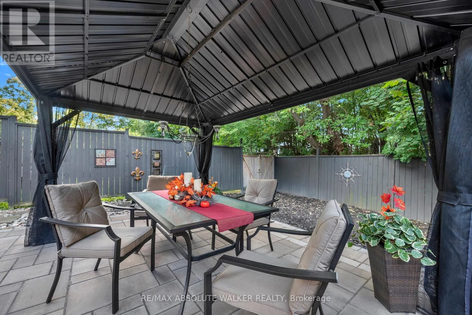 502 MOODIE DRIVE