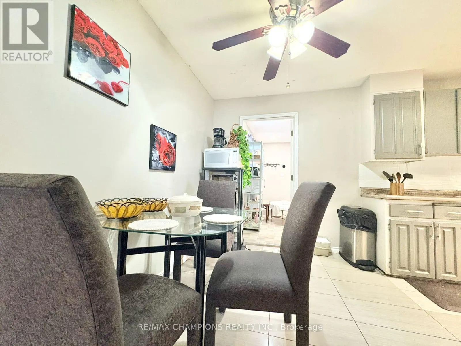 265 GLENRIDGE DRIVE
