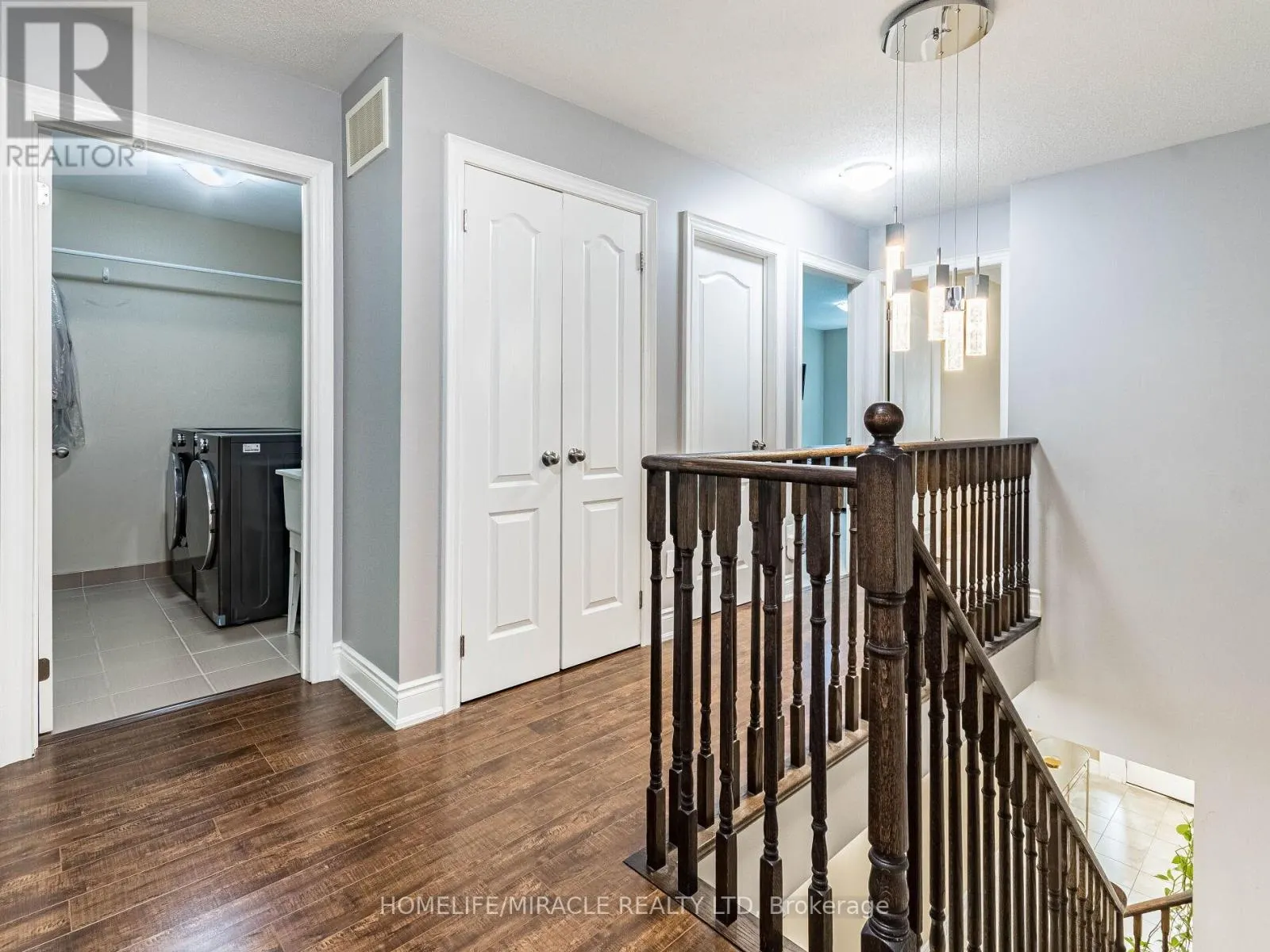 # 143 - 1035 VICTORIA ROAD S