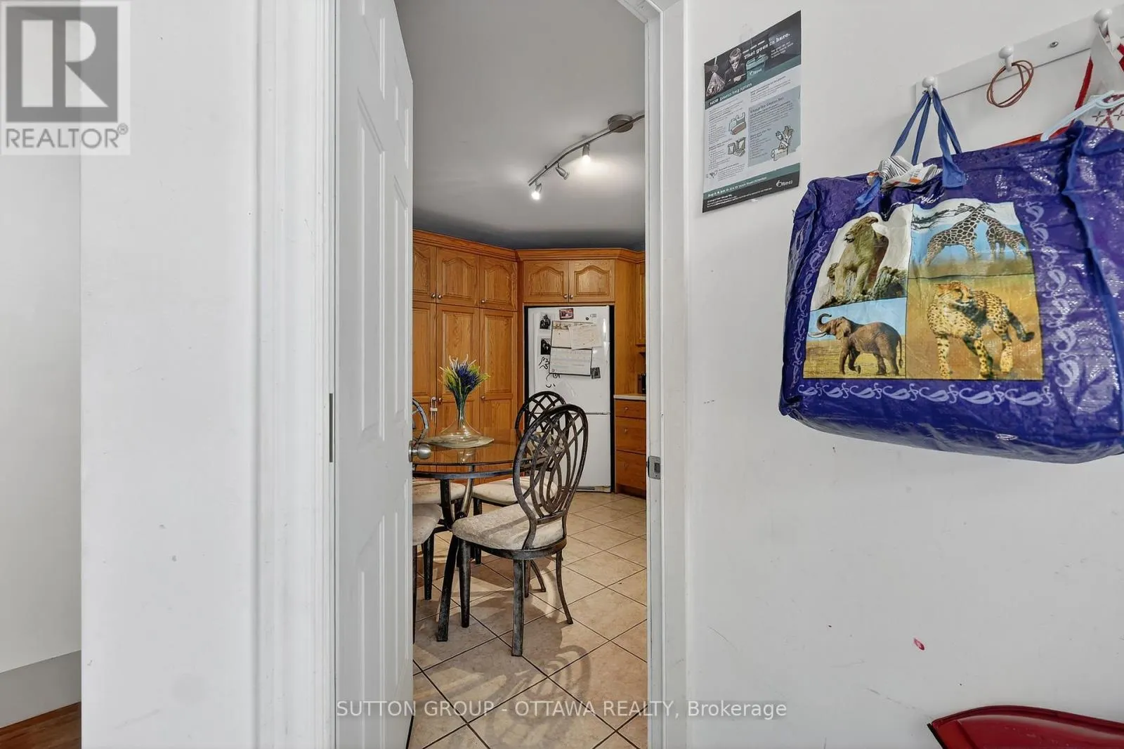 1000 ADLEY ROAD N