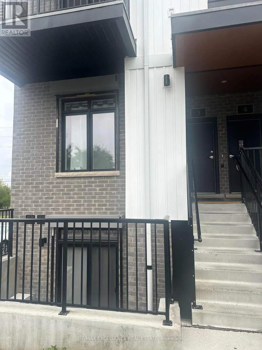 2 - 405 MYERS ROAD