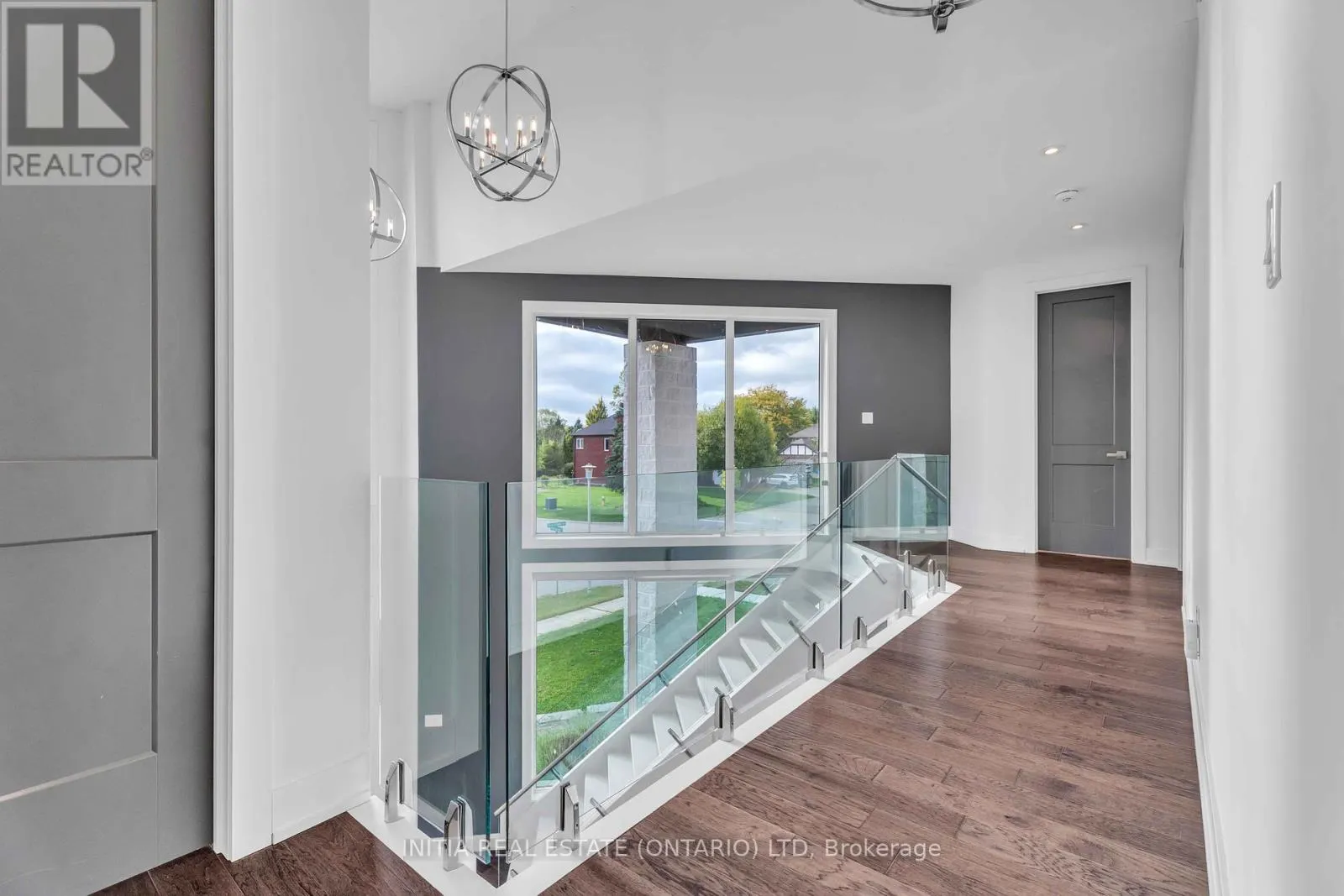 115 SOUTH CARRIAGE ROAD