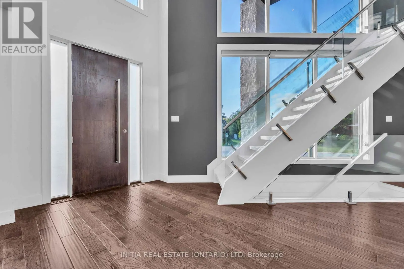 115 SOUTH CARRIAGE ROAD