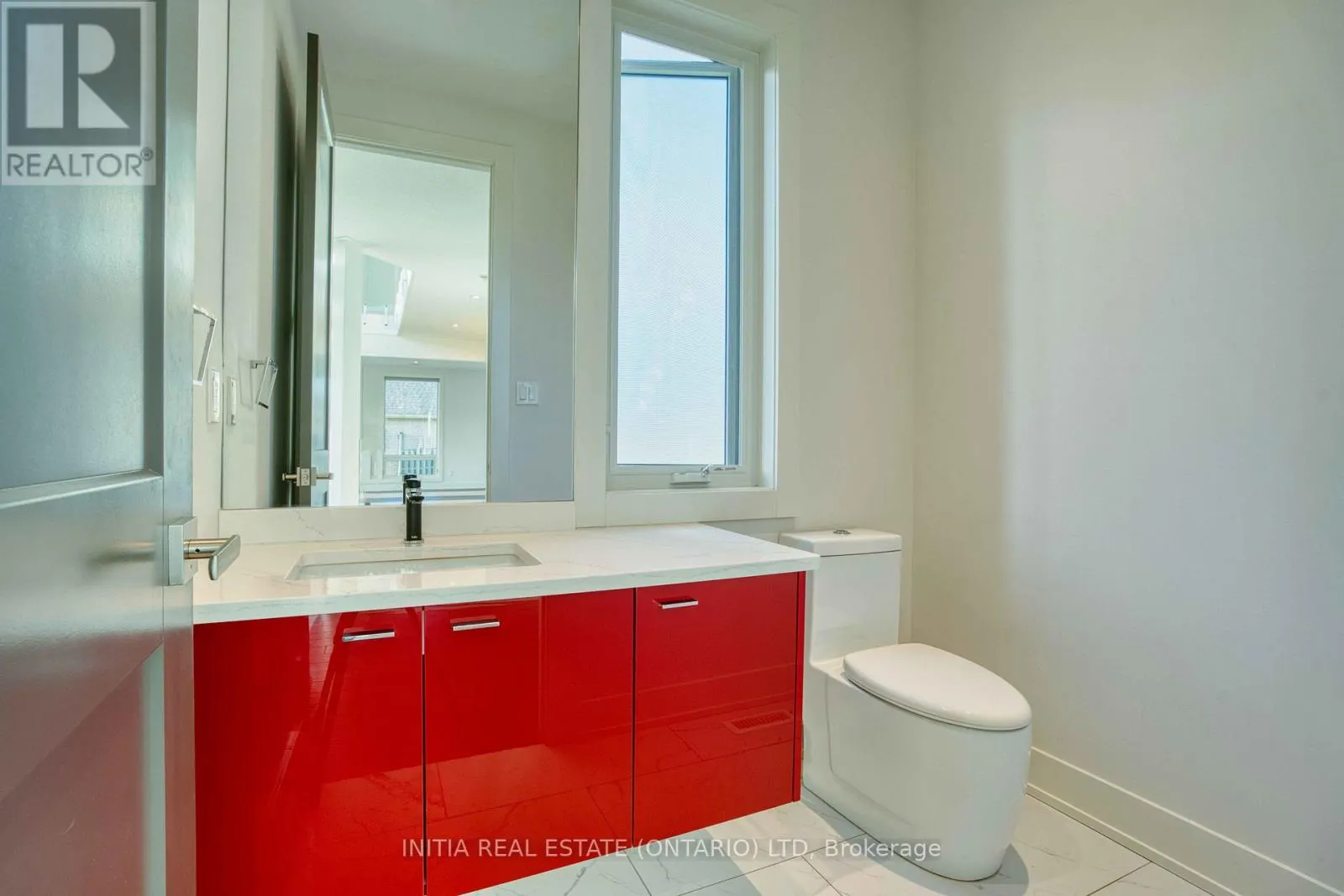 115 SOUTH CARRIAGE ROAD