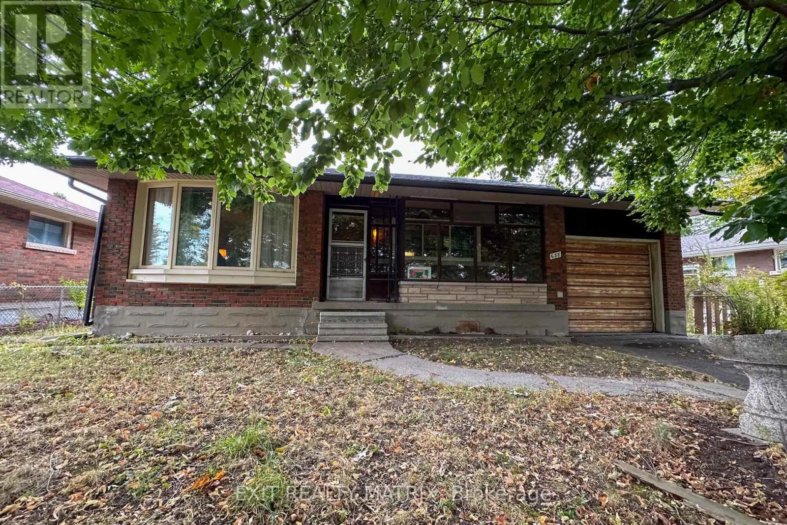 688 ELLEN AVENUE
