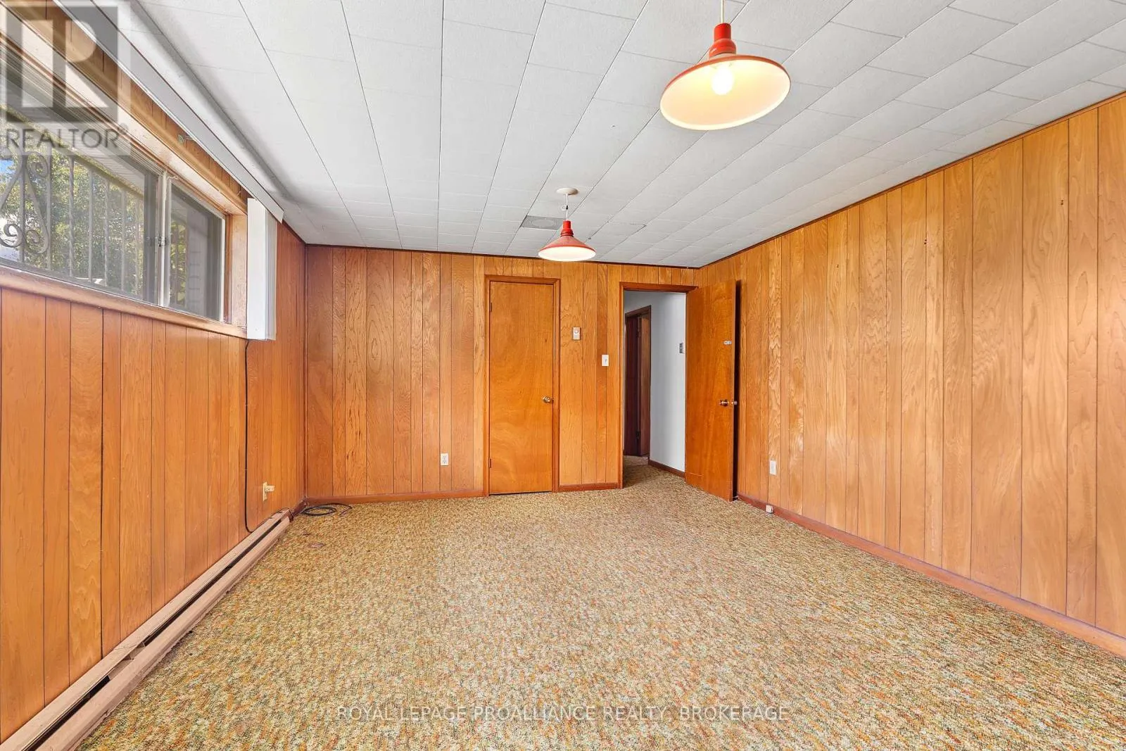 327 AVENUE ROAD