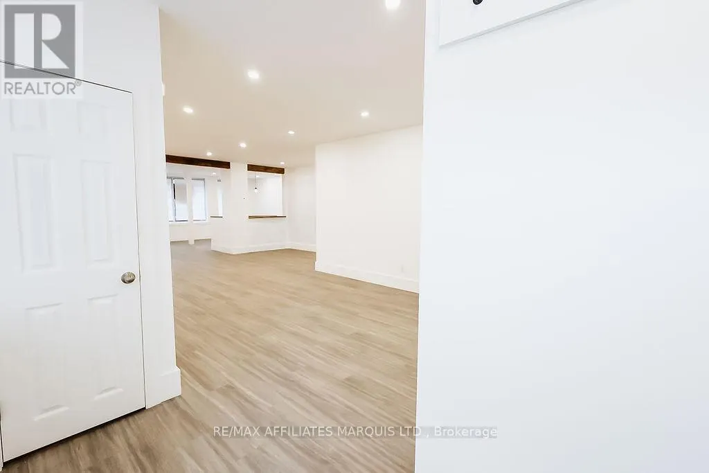 188 MILITARY ROAD S
