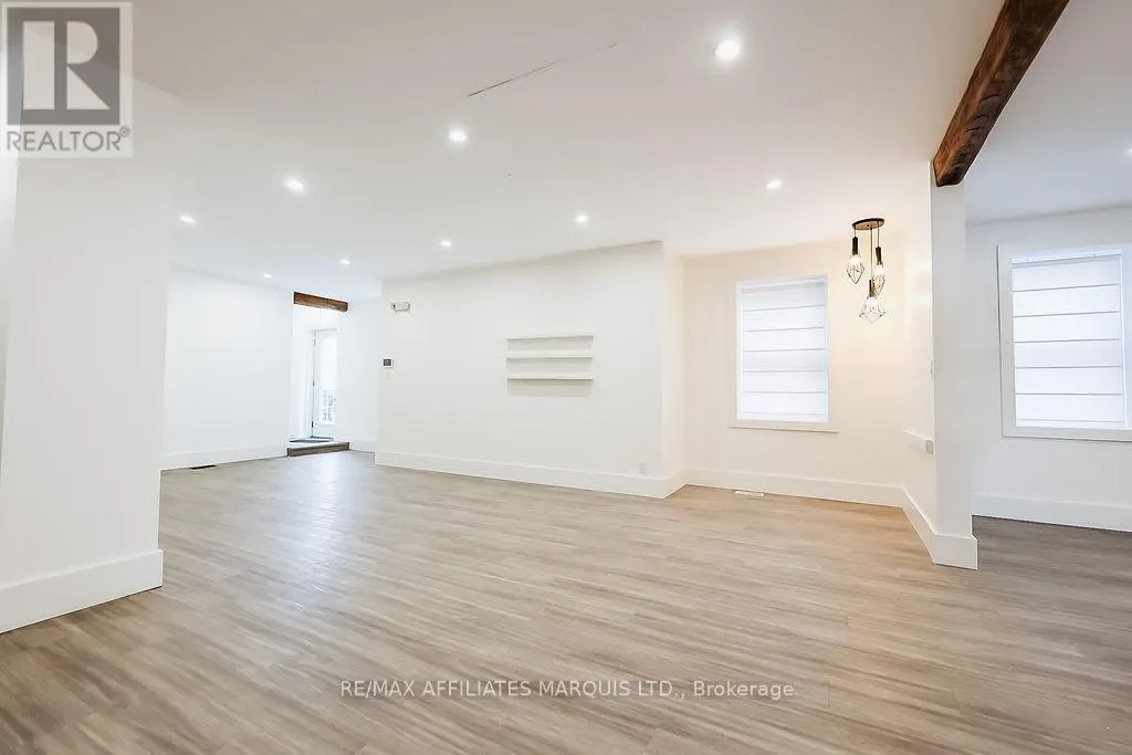 188 MILITARY ROAD S