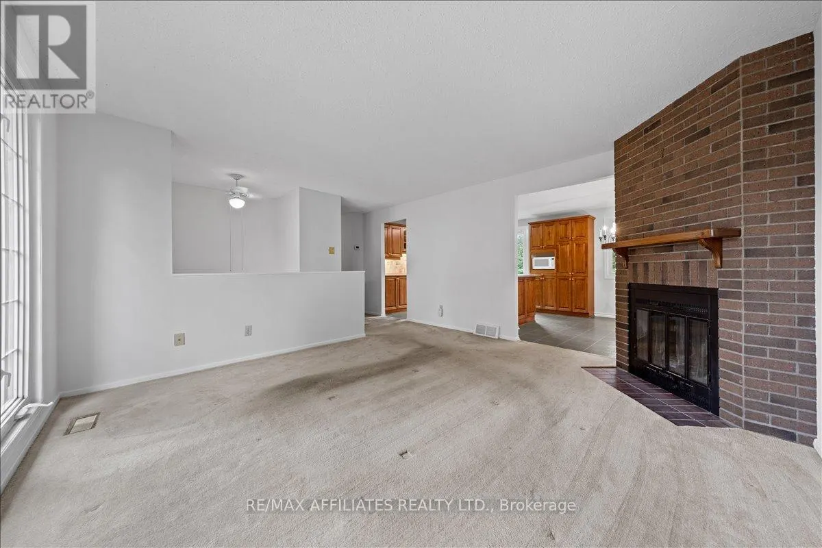 1610 SCHOUTEN DRIVE