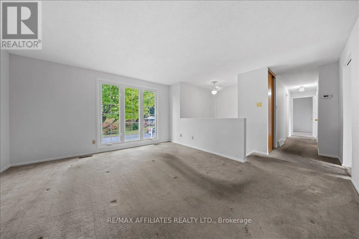 1610 SCHOUTEN DRIVE