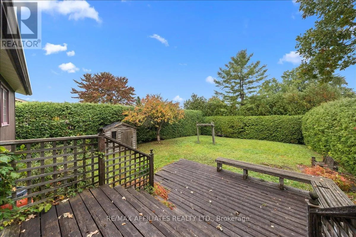 1610 SCHOUTEN DRIVE