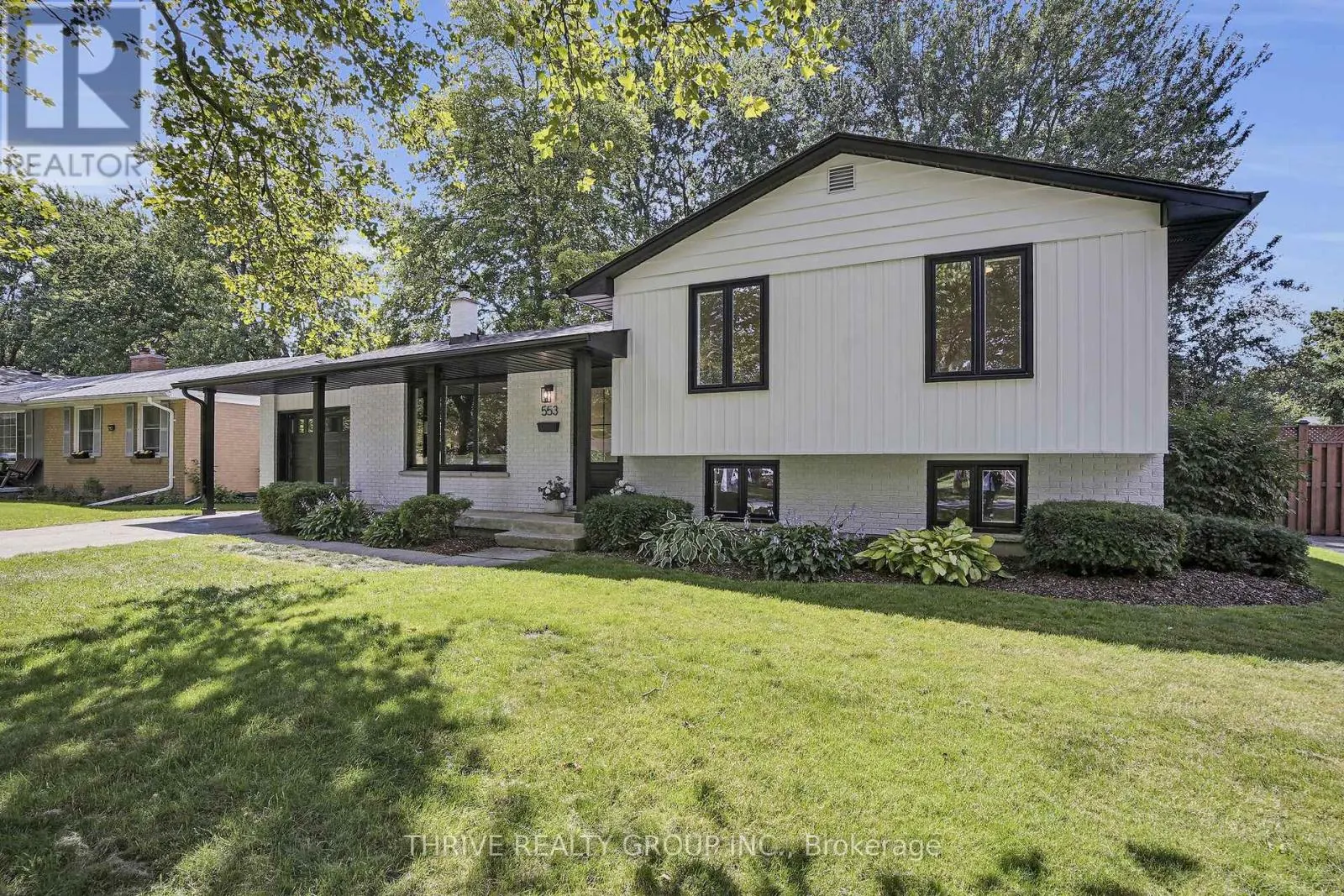 553 VISCOUNT ROAD