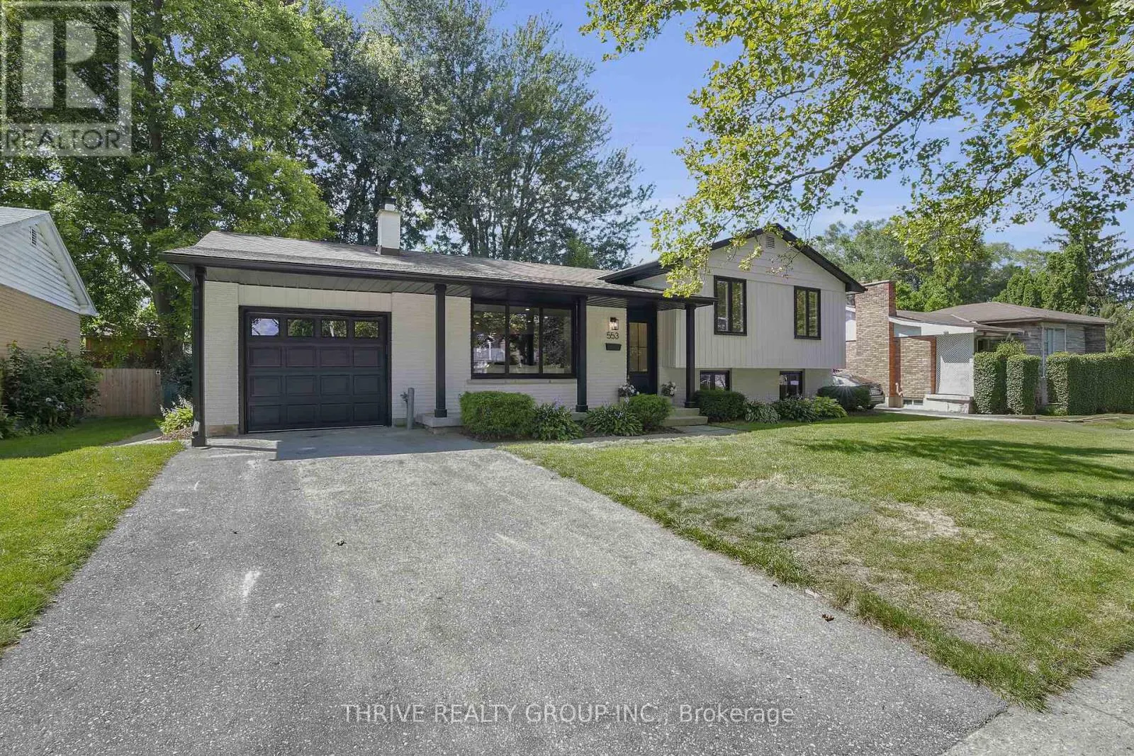 553 VISCOUNT ROAD