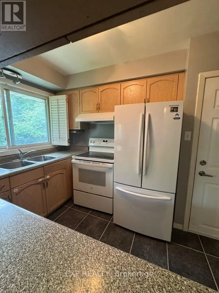 370 GREENBROOK DRIVE