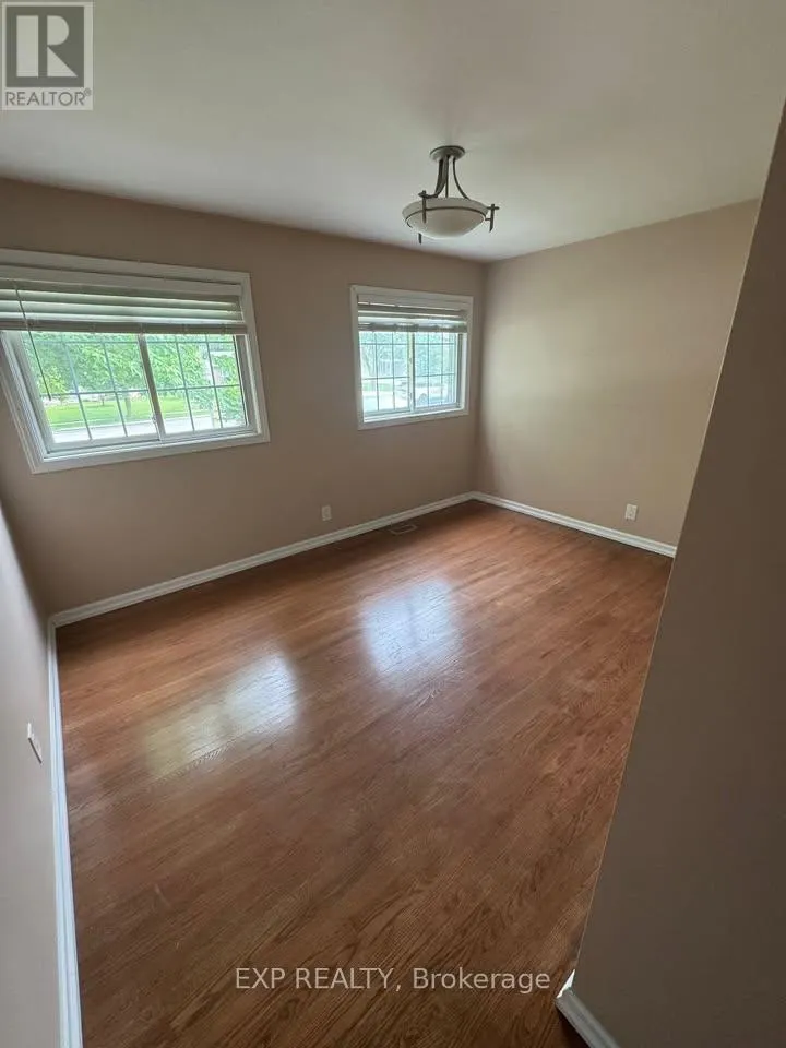 370 GREENBROOK DRIVE