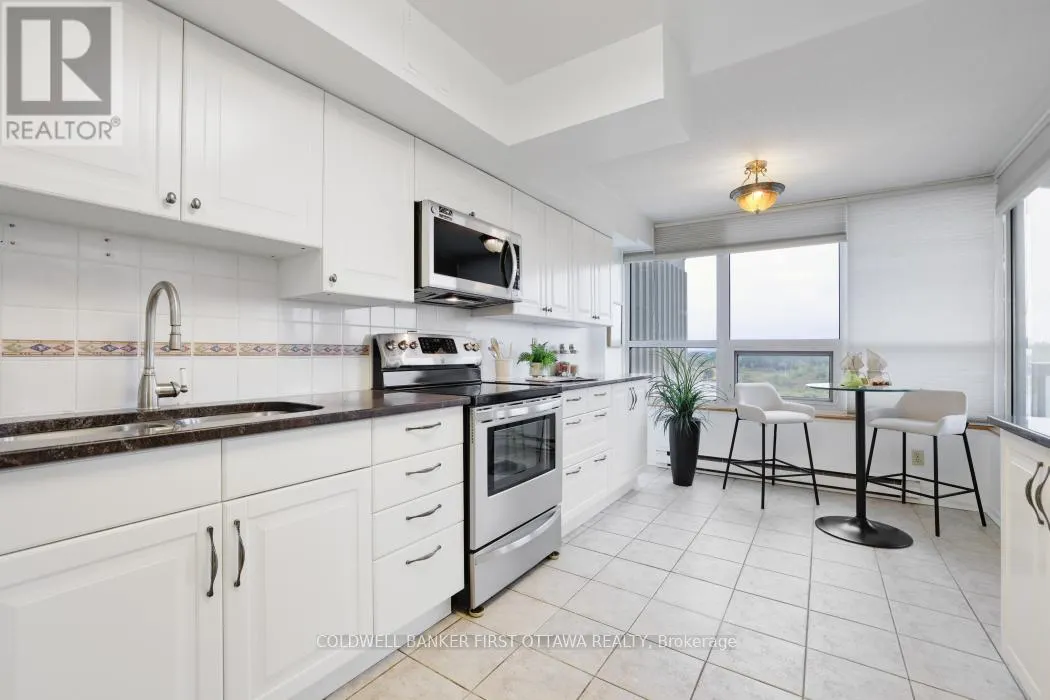 807 - 1500 RIVERSIDE DRIVE
