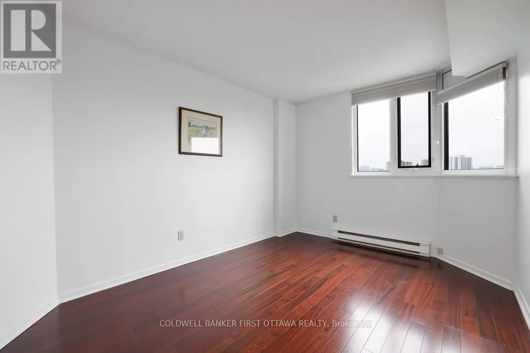 807 - 1500 RIVERSIDE DRIVE